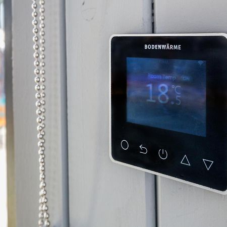 Pass The Keys Whitstable Shepherds Hut Minutes From The Harbour Extérieur photo